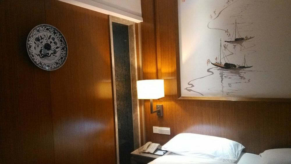 Yannian Lanjing Hotel - Changsha Exterior foto